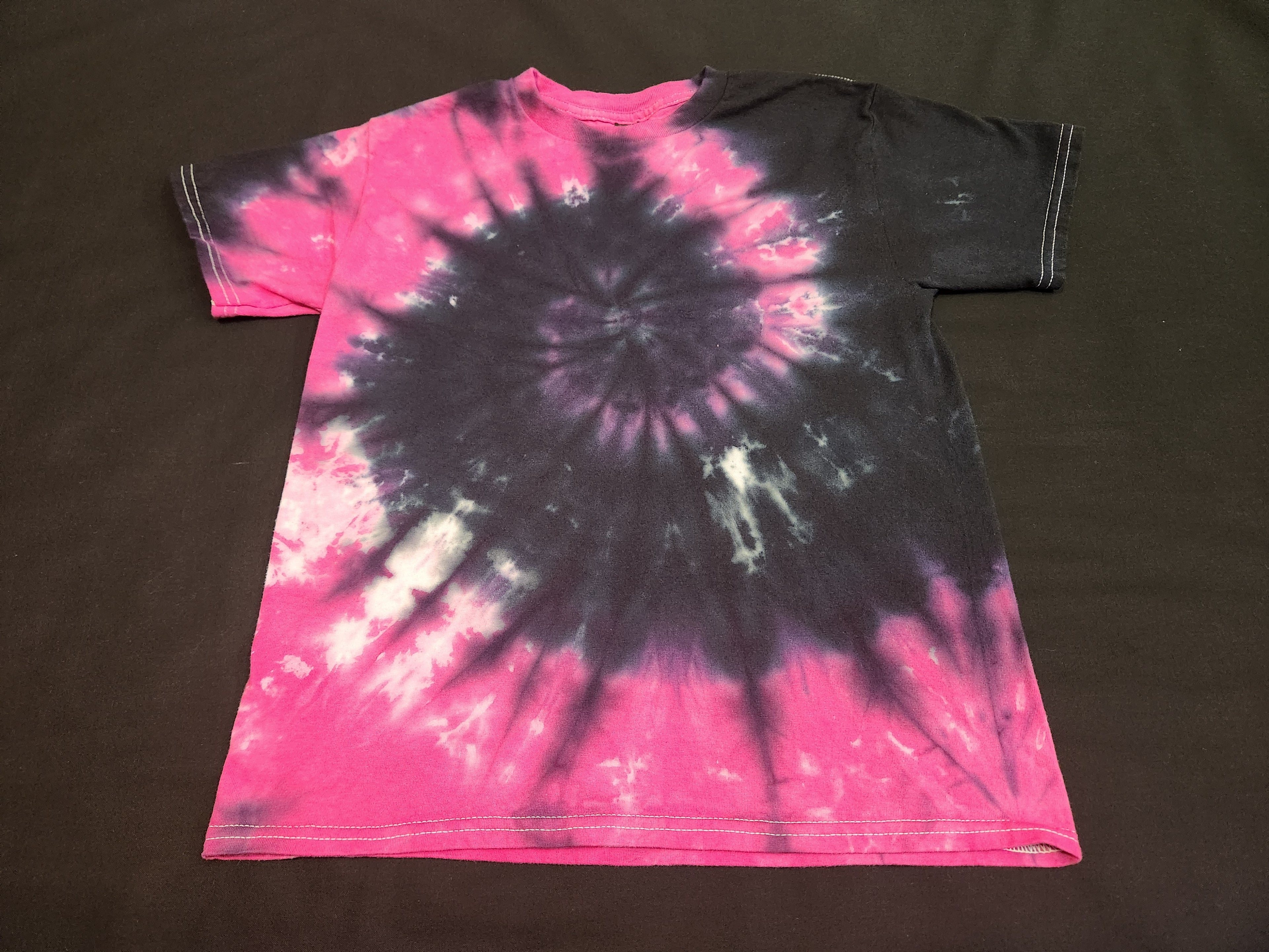 Youth Medium Short Sleeve Shirt